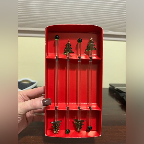 PIER 1 IMPORTS CHRISTMAS TREE HANDMADE GLASS SWIZZLE STICKS SET OF 4 - Picture 2 of 5